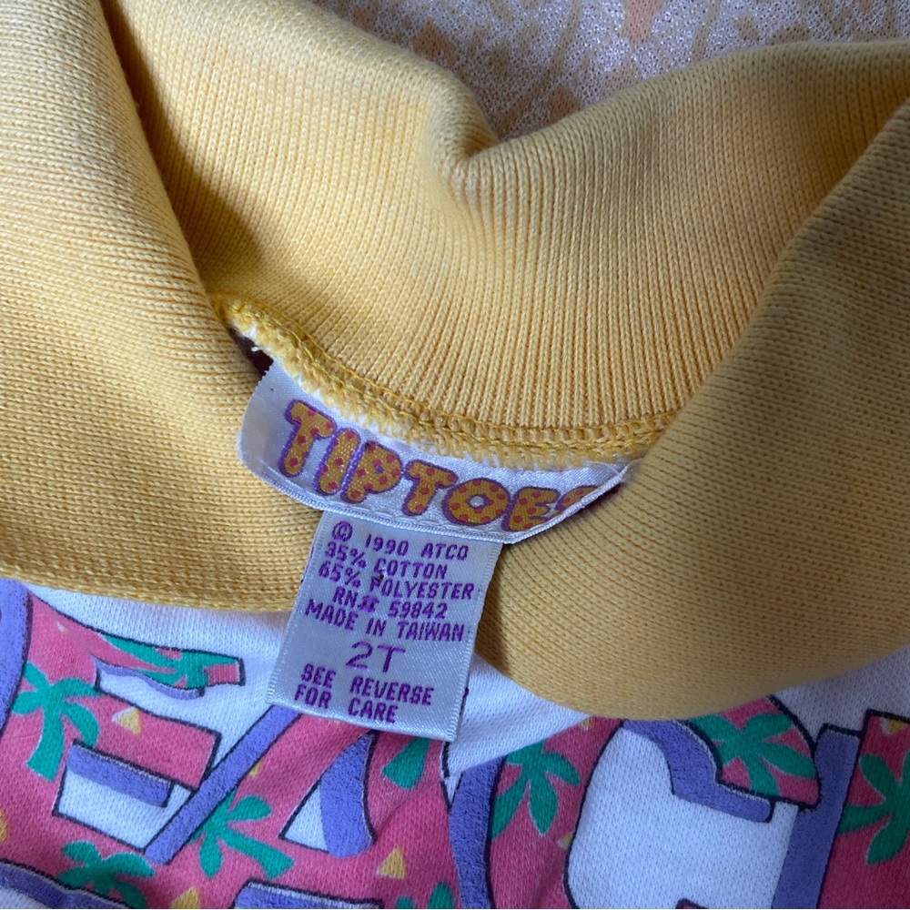 Vintage 1990 Kids collared shirt Mice beach scene boombox sunglasses - Picture 6 of 10